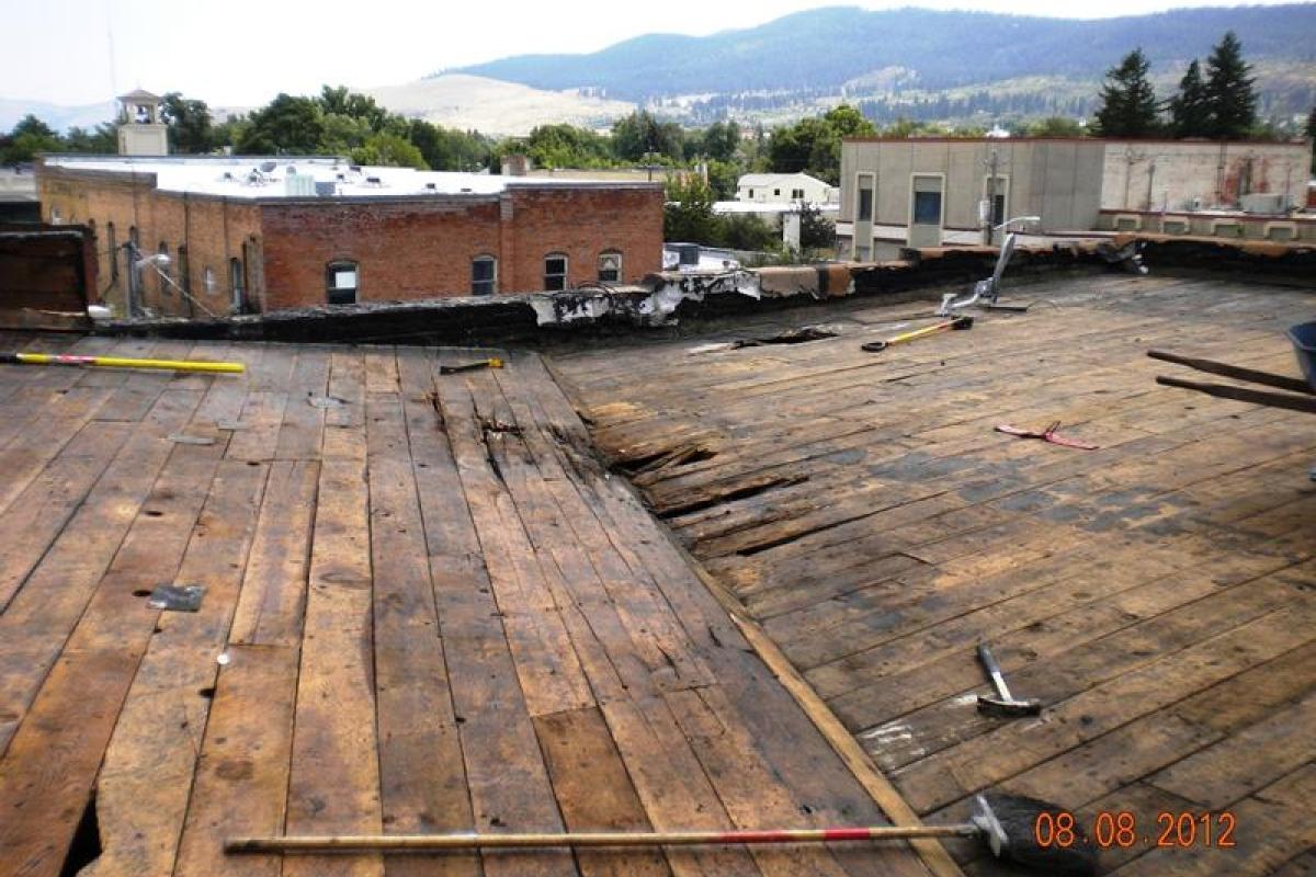 Scenes from the roof – IOOF/State Theater – Aug. 8, 2012