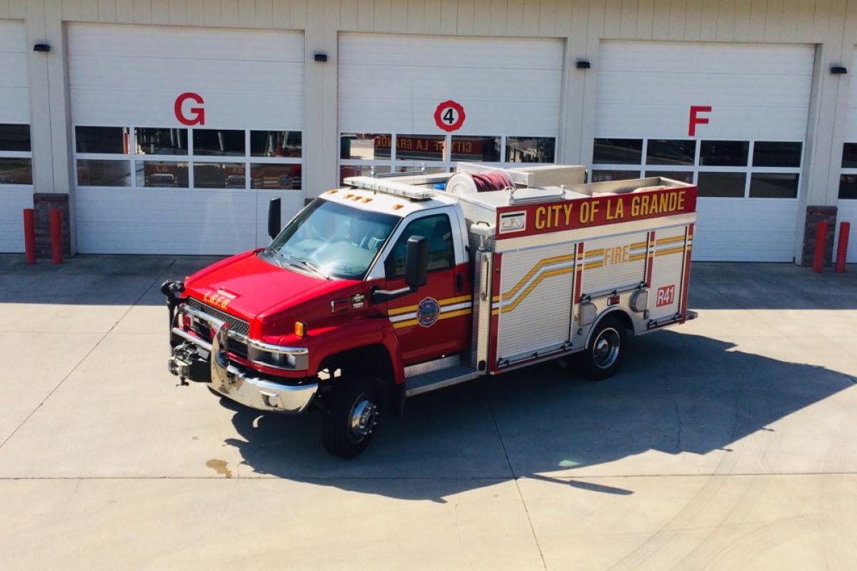 Rescue 41 - 2006 Chevy 4x4 with extrication equipment and 300 GAL. Tank.